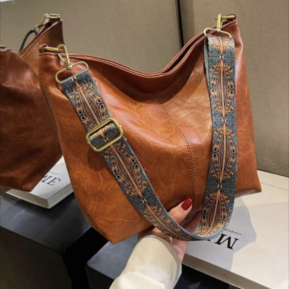 Vintage Design Hobo Bag NEW Camel - Picture 3 of 8